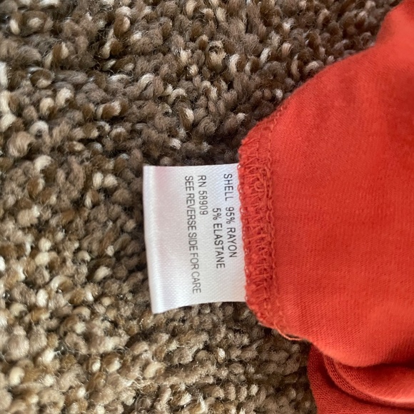 Crop Tank - Picture 3 of 4